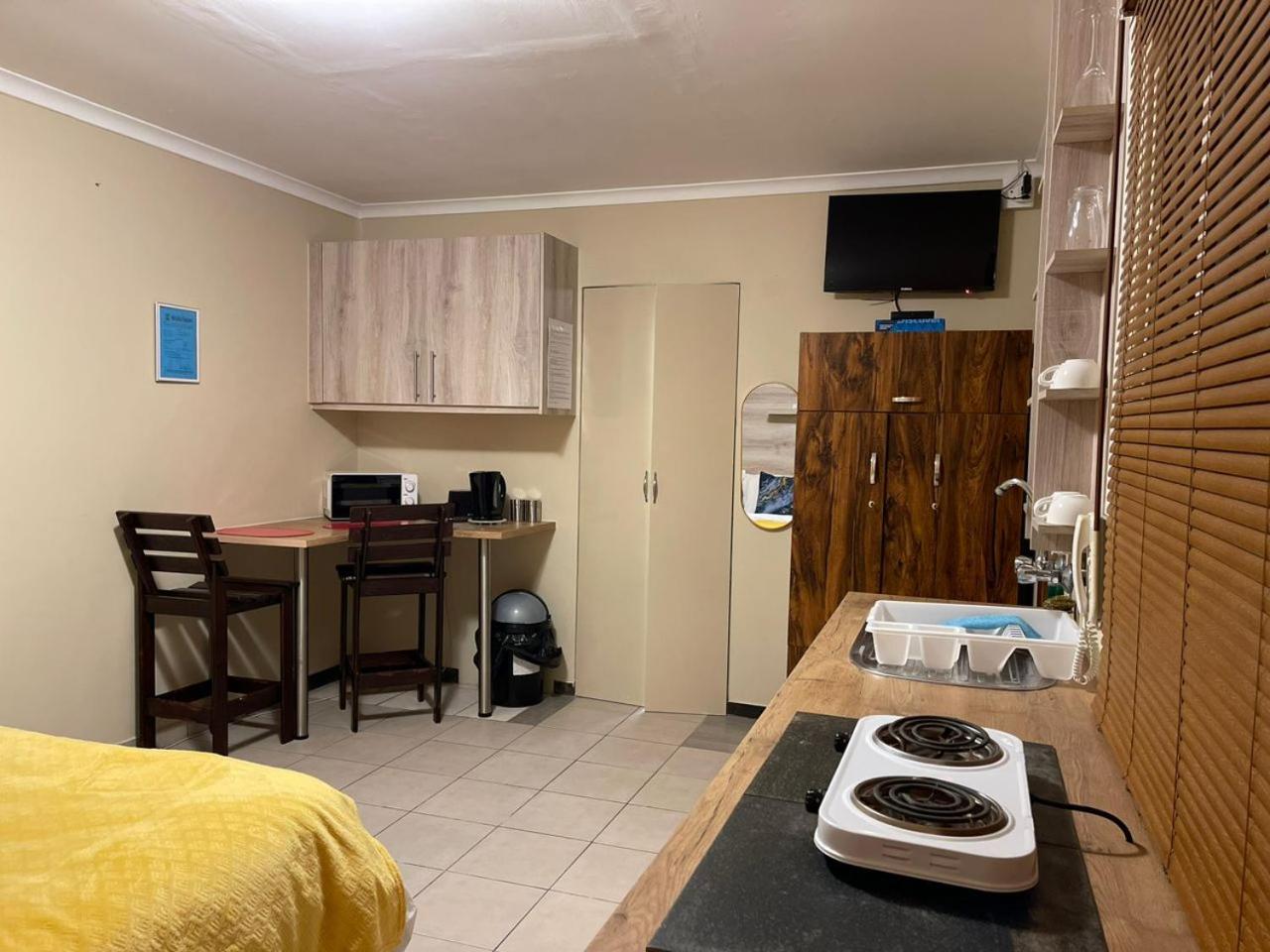 Kelpmeeu Self- Catering Apartments Swakopmund Exterior foto